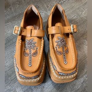 Farm Rio Caramel Sweet Mermaids Platform Mary Janes. Women’s size 6.